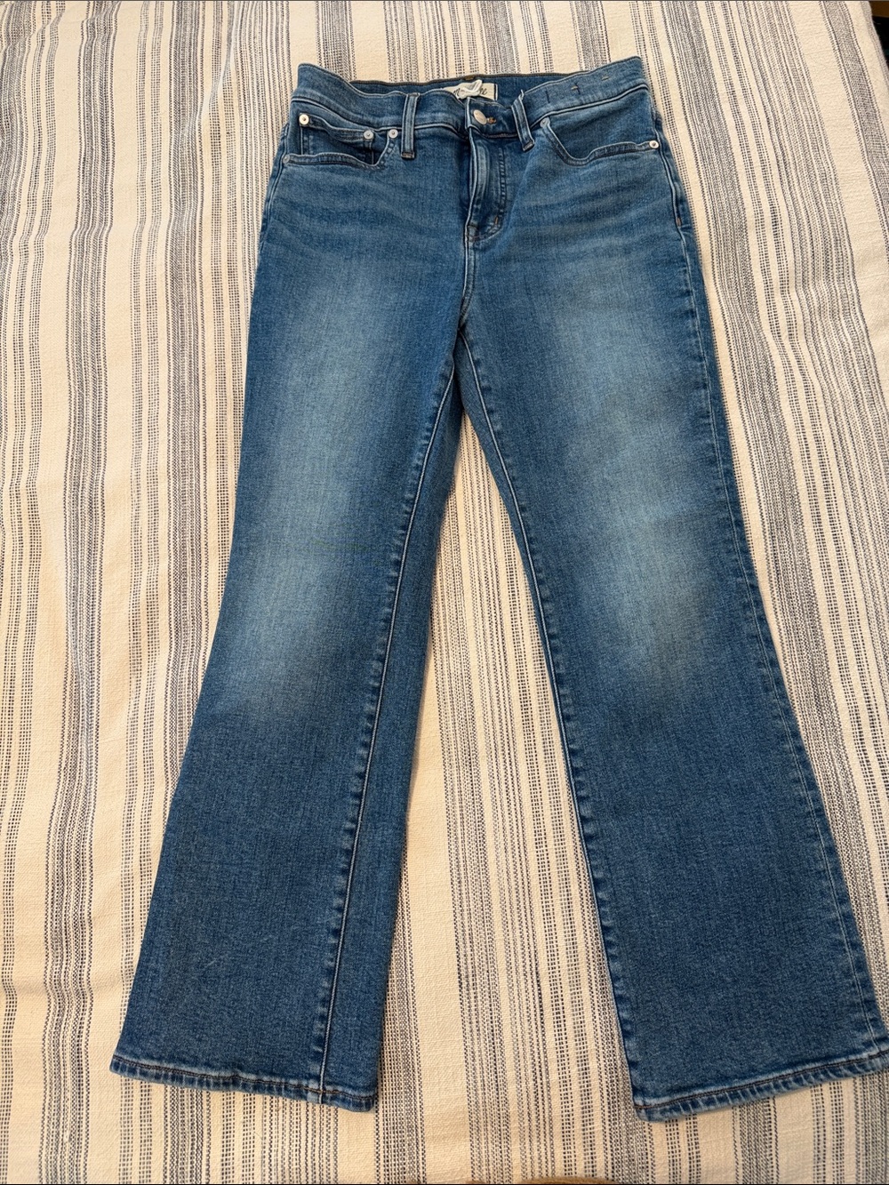 Madewell Mid-Rise Kick Out Jeans